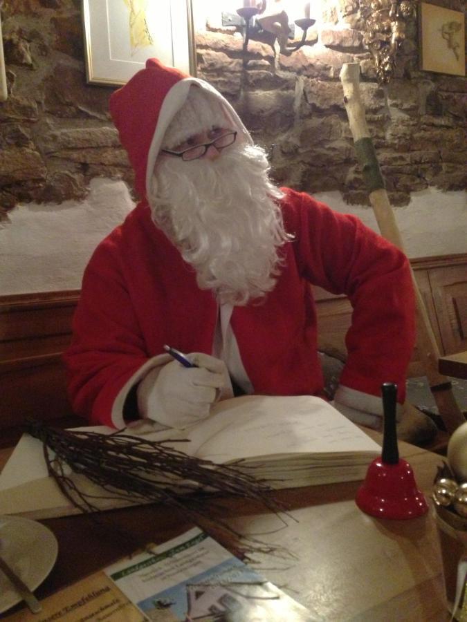 Landgasthaus "Zum Engel" Neuleiningen Kültér fotó